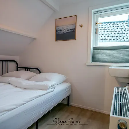 Carpe Diem By Urban Egmond aan Zee